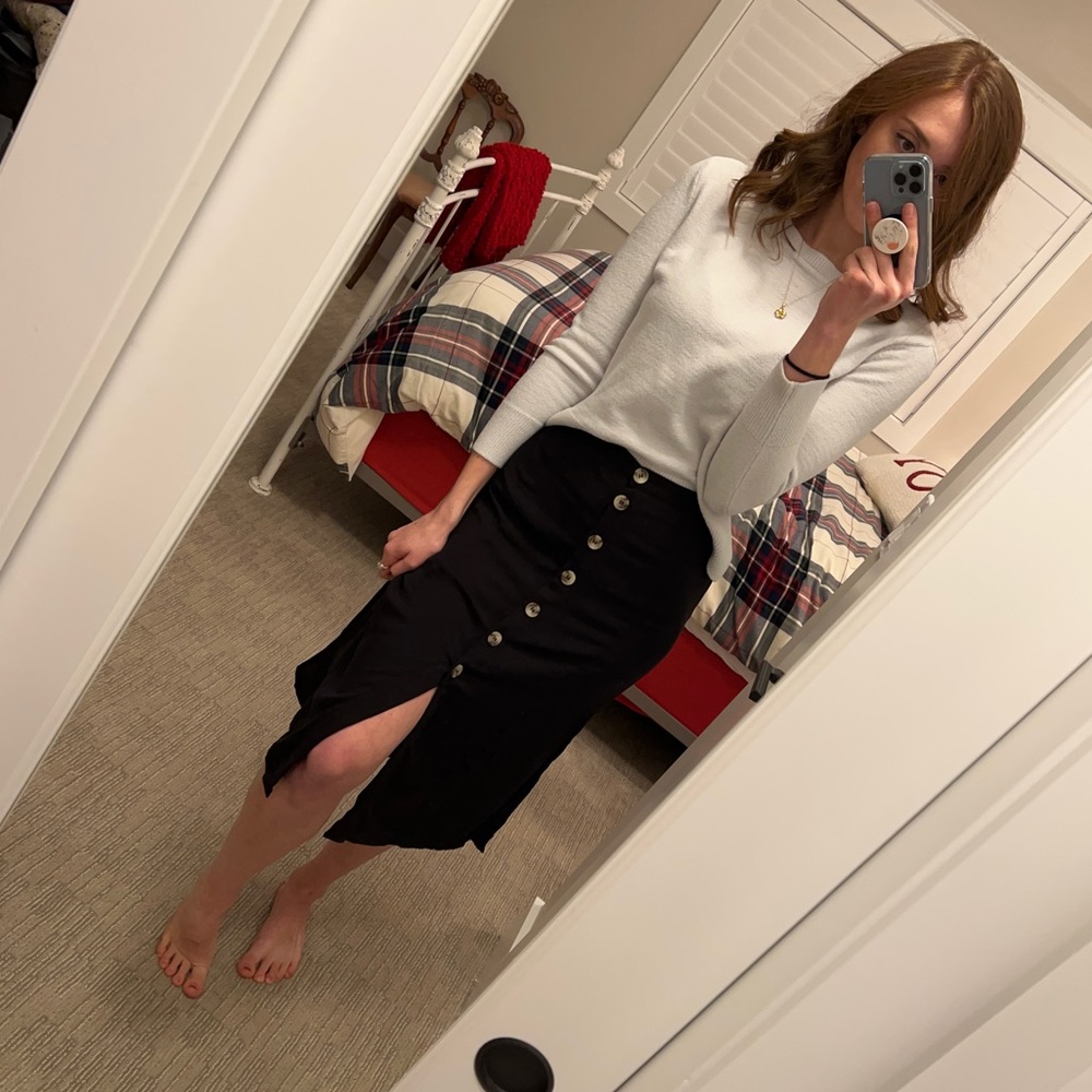 H&M Button down midi skirt NWOT